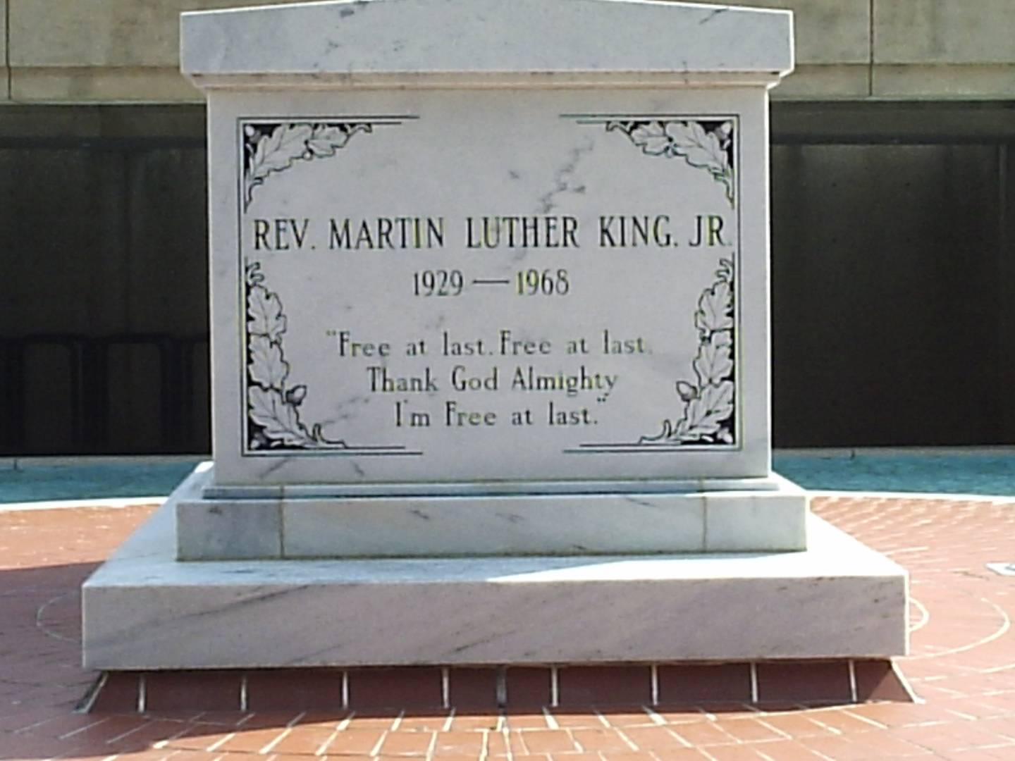 Headstone of Rev. Martin Luther King Jr
